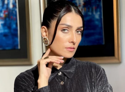 praying daily more powerful than posting daily ayeza reveals why she isn t posting about palestine