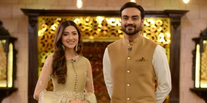aymen saleem clarifies she s not dating co star arslan naseer aymen saleem clarifies she s not dating co star arslan naseer