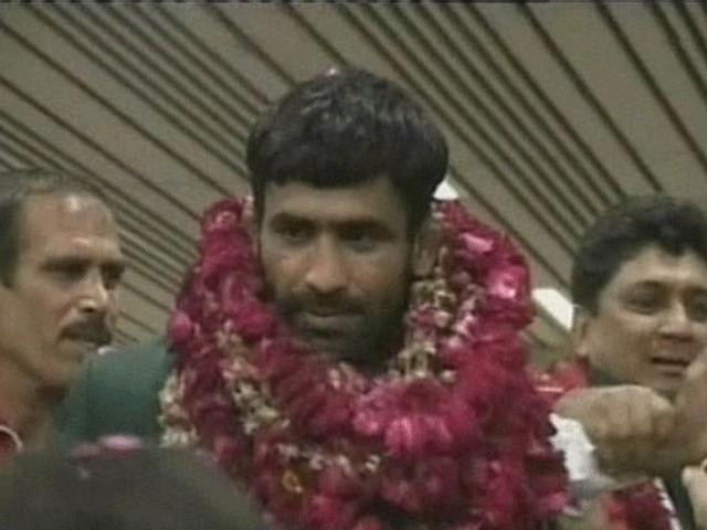 gold medalist wrestlers get warm welcome gold medalist wrestlers get warm welcome