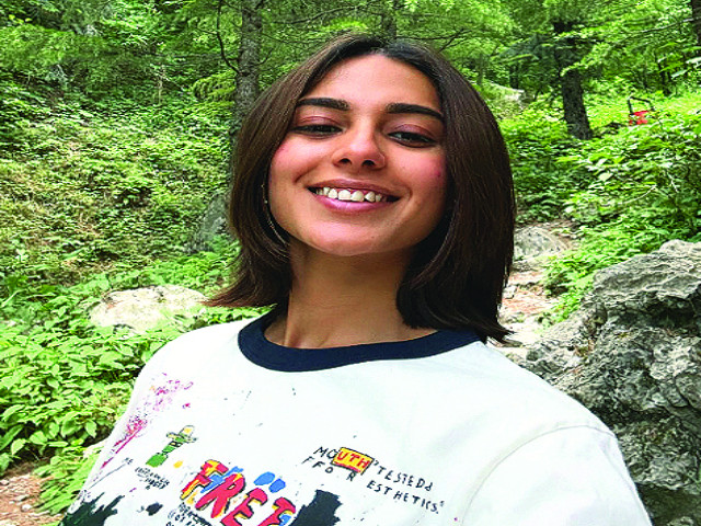 Iqra Aziz’s dandelion days   tribune.com.pk