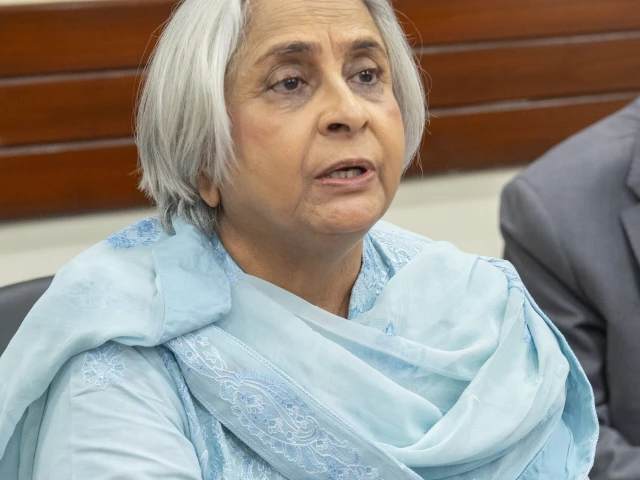 dr azra pechuho photo file