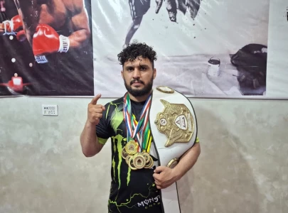peshawar s taxi driver keeping mma dream alive amid official neglect