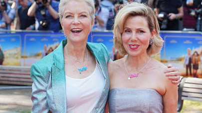 actors and britain s health workers grace red carpet at london premiere