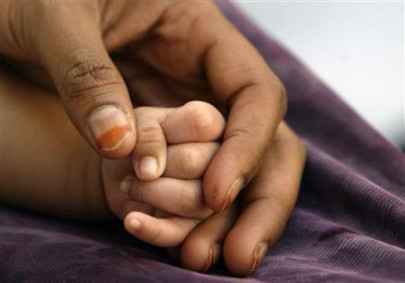 woman drowns newborn in canal woman drowns newborn in canal