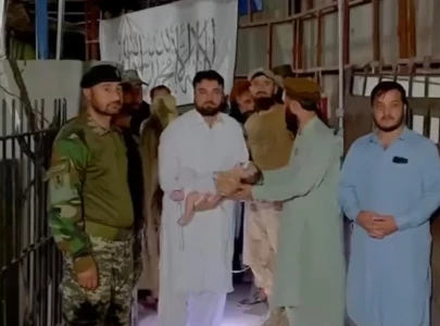 five month old afghan baby allowed entry into pakistan on humanitarian grounds