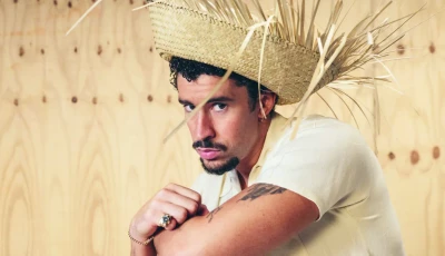 bad bunny photo file