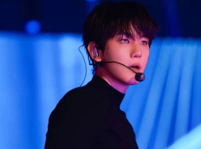 baekhyun announces 2025 solo world tour reverie with 29 global stops