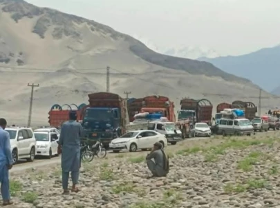 fear of security operation triggers mass exodus in north waziristan s datta khel