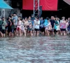 thousands huddle in bangkok shelters