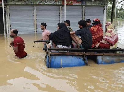 bangladesh floods death toll rises to 71 amid disease concerns