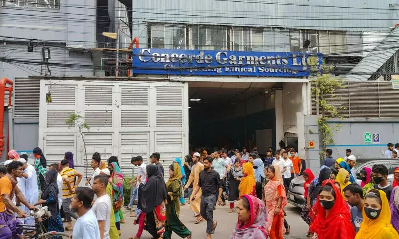 factories in bangladesh shut down following protests police factories in bangladesh shut down following protests police
