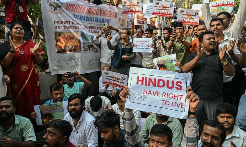 indian hindus teake part in a protest outside the bangladesh high commission in mumbai on december 2 2024 amid the unrest in bangladesh after the arrest of hindu monk chinmoy krishna das brahmachari photo afp