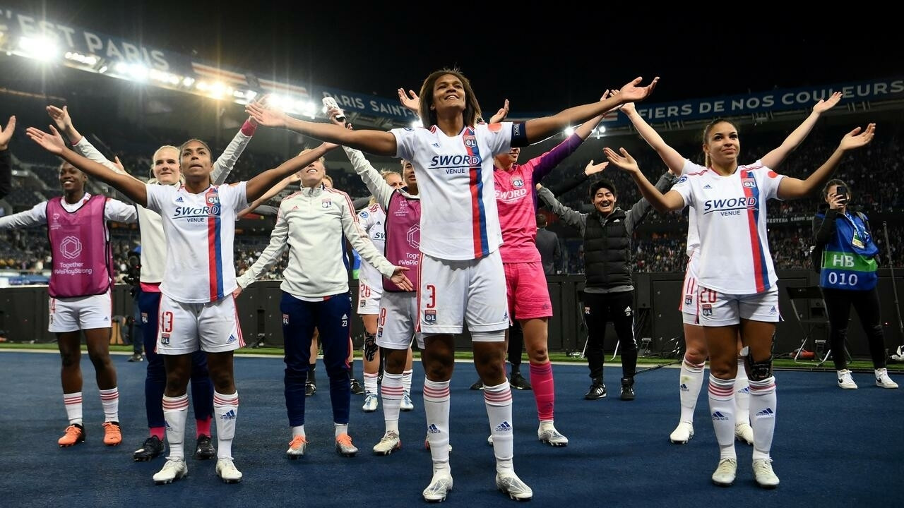 Photo of Lyon set up women’s final with Barca