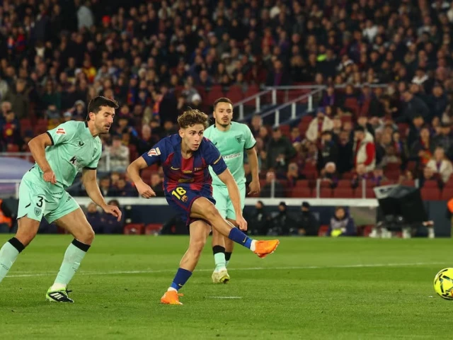 fc barcelona s fermin lopez scores their third goal against athletic bilbao on november 22 photo reuters fc barcelona s fermin lopez scores their third goal against athletic bilbao on november 22 photo reuters