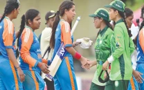 pakistan india blind women show sporting vision with handshakes