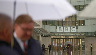 bbc says will fight trump s 10b defamation lawsuit