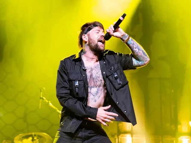 beartooth singer caleb shomo comes out as gay as wife fleur confirms end of 14 year marriage
