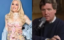 is gwen stefani facing backlash for supporting christianity and tucker carlson