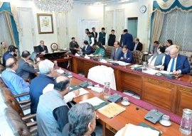 pm pushes for cashless digital economy