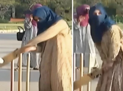 karachi s burqa batter goes viral earns praise for cricket skills karachi s burqa batter goes viral earns praise for cricket skills