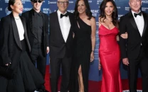 mark zuckerberg bill gates and jeff bezos attend breakthrough prize gala with partners after trump s tariff shift