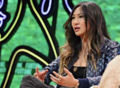who is lucy guo youngest self made woman billionaire surpassing taylor swift