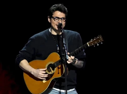 john mayer performs gravity and free fallin at fireaid la benefit concert