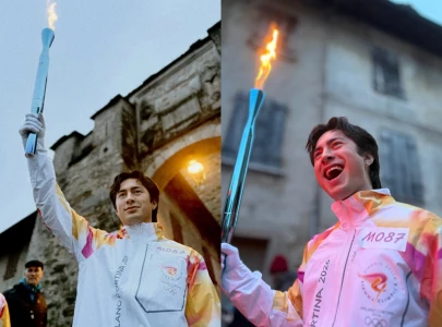 how hudson williams got ready to carry the olympic torch with connor storrie