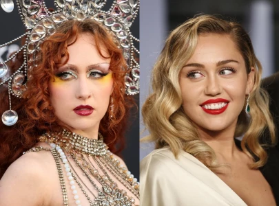 you walked so i could run chappell roan praises miley cyrus during hannah montana special