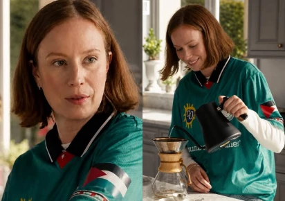 Hannah Einbinder wears Palestinian football club jersey on 'Hacks' season 5