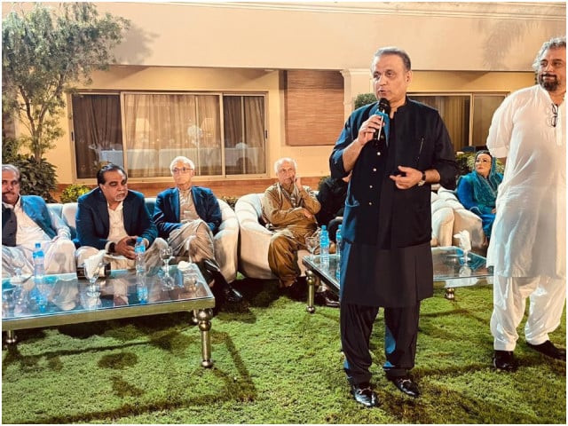 tareen forms new political party