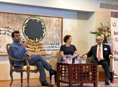 us willing to work with any govt chosen by pakistani people says diplomat