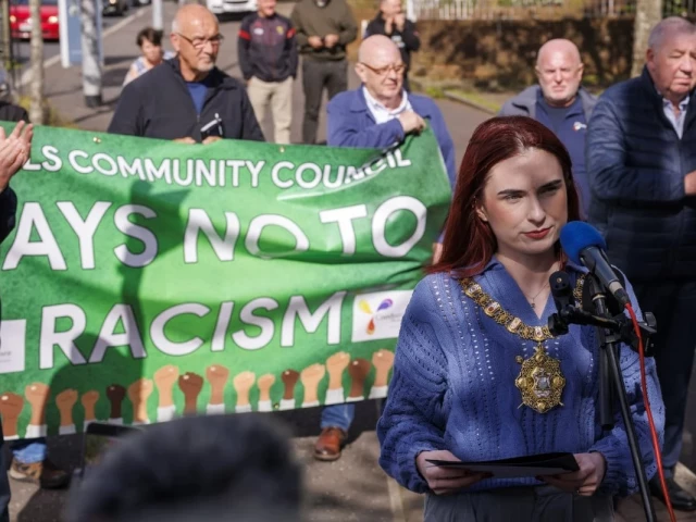 Thousands turn out for anti-racism rally after Belfast unrest