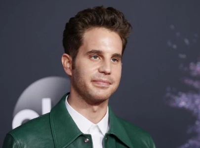 ben platt viral diet pepsi cover explained by bowen yang at las culturistas culture awards ben platt viral diet pepsi cover explained by bowen yang at las culturistas culture awards