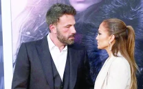 bennifer reunite on red carpet bennifer reunite on red carpet