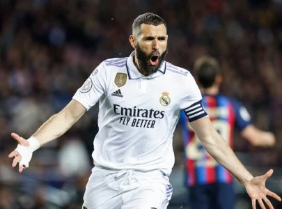 benzema treble as madrid beat barca