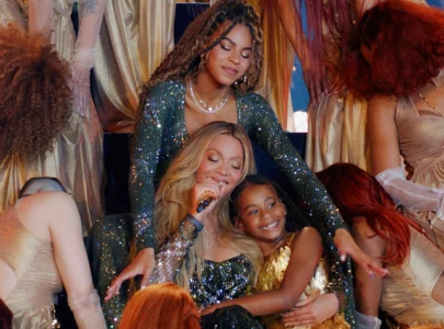 beyonc s daughters blue ivy and rumi steal the show at cowboy carter tour kickoff