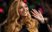 beyonc accused of firing longtime manager after he faced a health scare