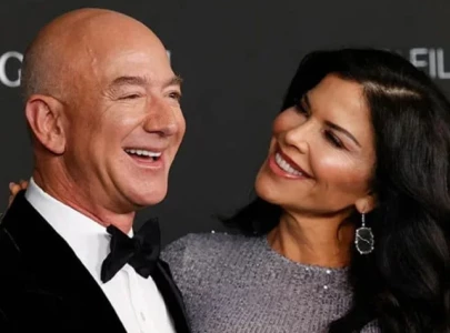 jeff bezos and fianc e lauren sanchez visited frog club splurged on a cheeky 1 000 purchase