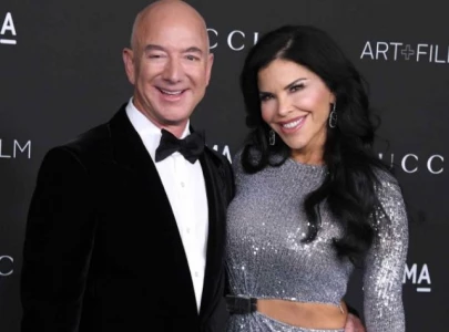 jeff bezos to marry fianc e lauren sanchez in extravagant 600 million aspen wedding next weekend