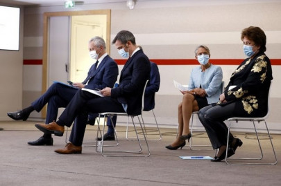 one parisian infected with covid 19 every 30 seconds health minister one parisian infected with covid 19 every 30 seconds health minister