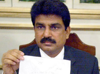 i know a secret loyalties and limousines