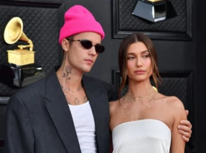 justin bieber yells at fans concerned for pregnant wife hailey s safety get out of here