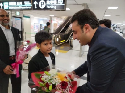 fm bilawal arrives in tokyo on official visit fm bilawal arrives in tokyo on official visit