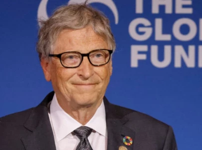 bill gates falls out of world s top ten richest for first time since 1991 bill gates falls out of world s top ten richest for first time since 1991