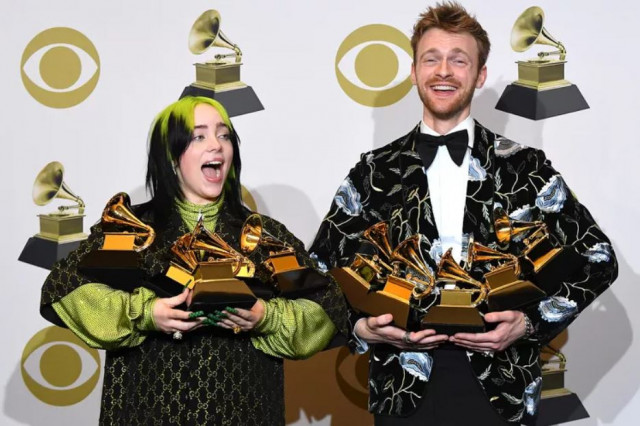 billie eilish and finneas spill secrets and conquer spicy wings on hot ones
