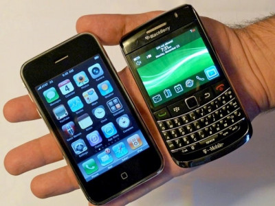 chinese cell phones the pros and cons of buying cheap