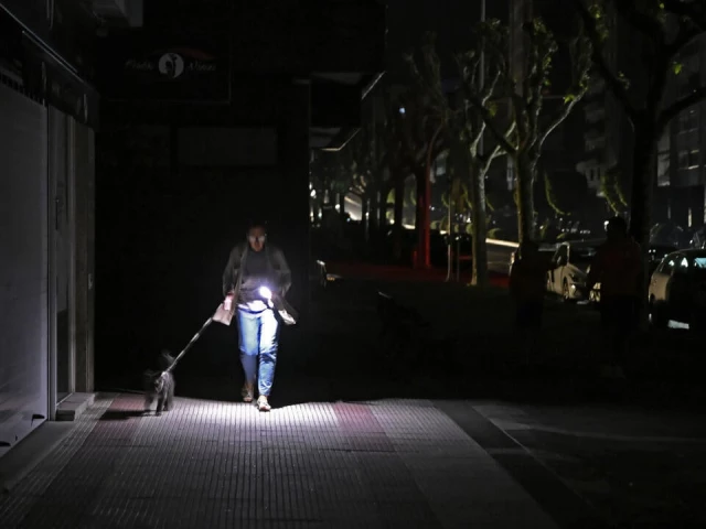 the massive blackout which occurred april 28 plunged spain and portugal into darkness photo afp file
