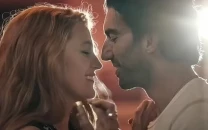 blake lively and justin baldoni s it ends with us dance scene similar to green lantern scene with ryan reynolds blake lively and justin baldoni s it ends with us dance scene similar to green lantern scene with ryan reynolds