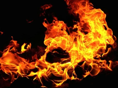 dozens of shanty houses gutted in fire dozens of shanty houses gutted in fire